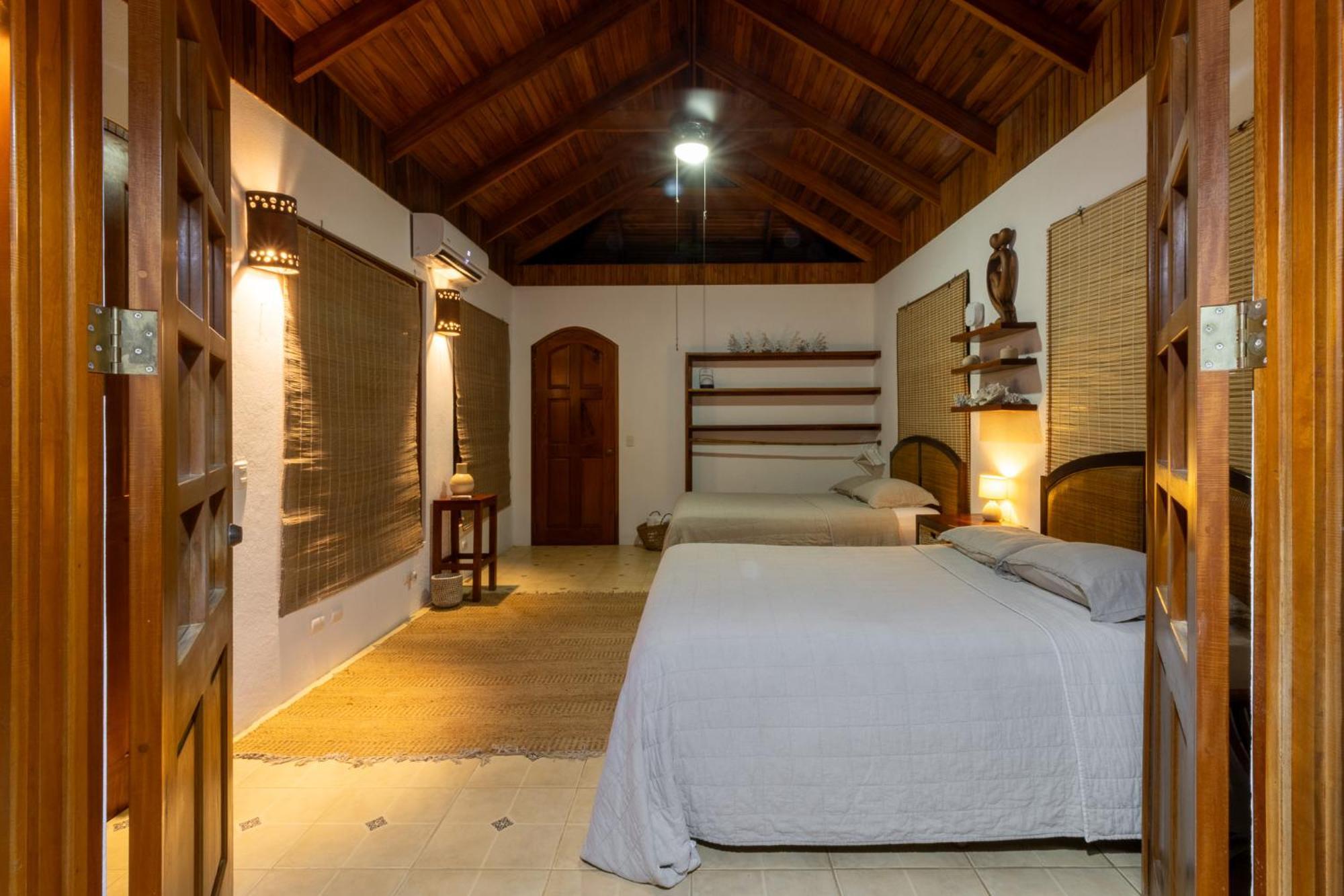 Blue Surf Sanctuary Hotel Playa Santa Teresa  Bagian luar foto