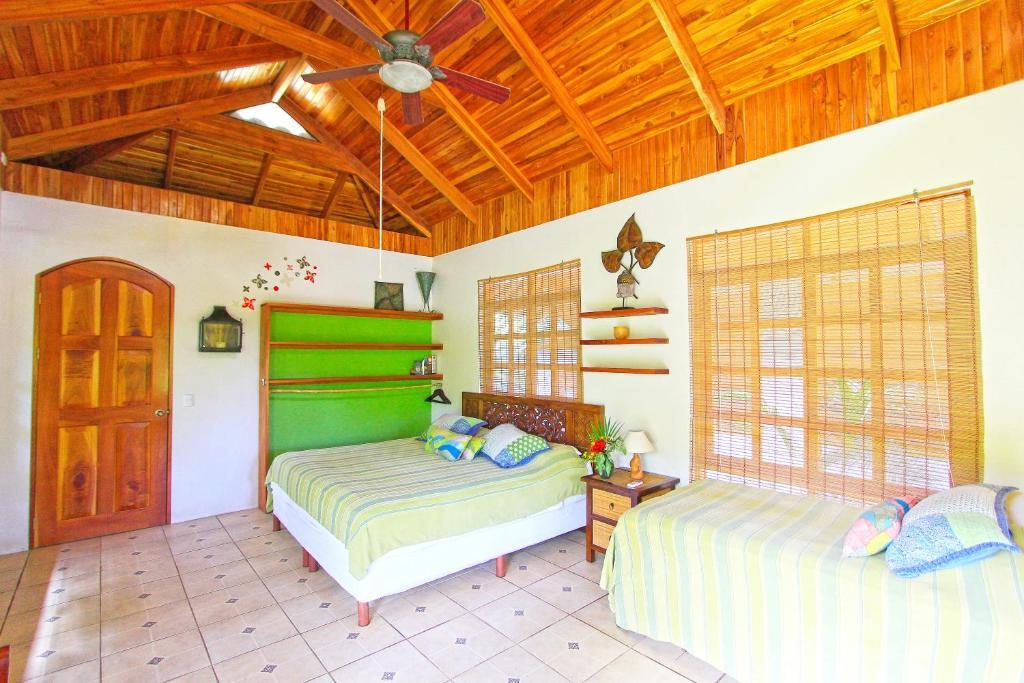 Blue Surf Sanctuary Hotel Playa Santa Teresa  Ruang foto